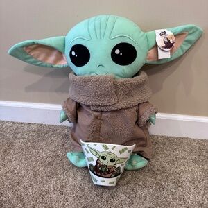 Plush Baby Yoda and Baby Yoda Ramen Bowl